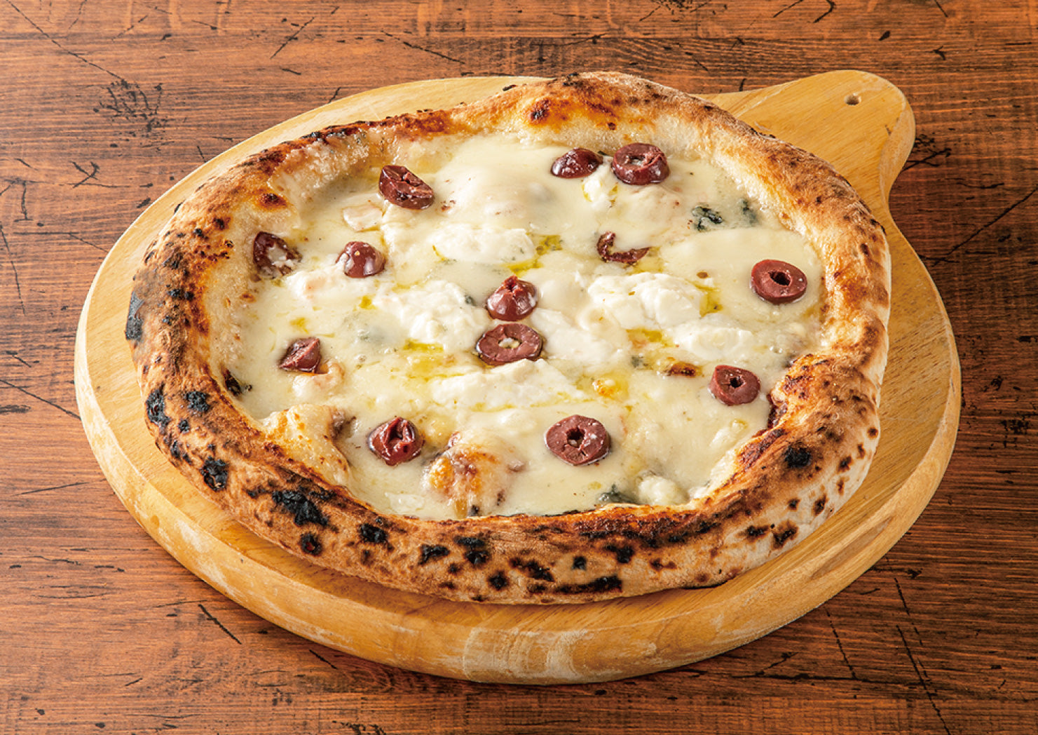 HOKKAIDO PIZZA 厳選北海道産チーズのフォルマッジ｜DELSOLE